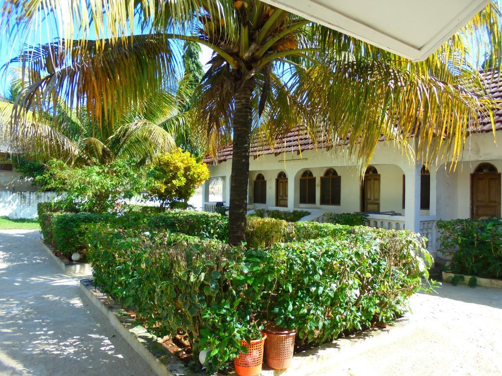 H&h Beach Bungalows Nungwi