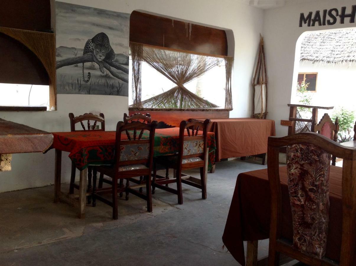 Hotel H&h Beach Bungalows *